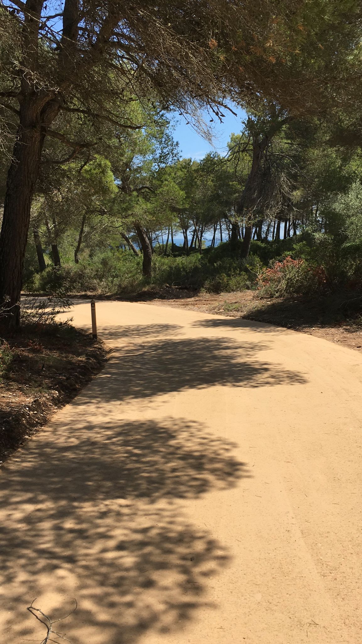 Rutas de senderismo y cicloturismo de Santa Margalida, Mallorca, con el estabilizador hidráulico i.tech STABILE de FYM-HeidelbergCement